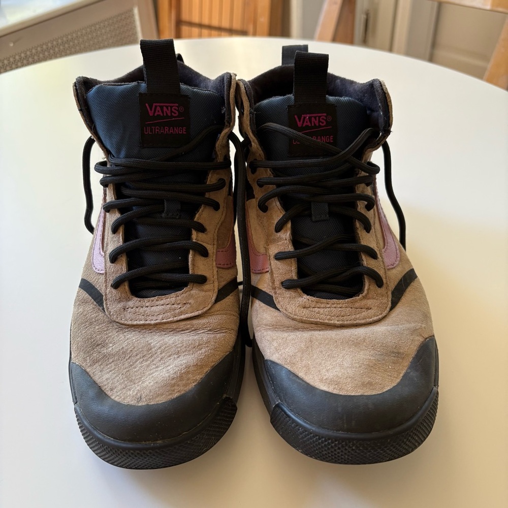 Vans Ultra Range Women’s hiking shoes